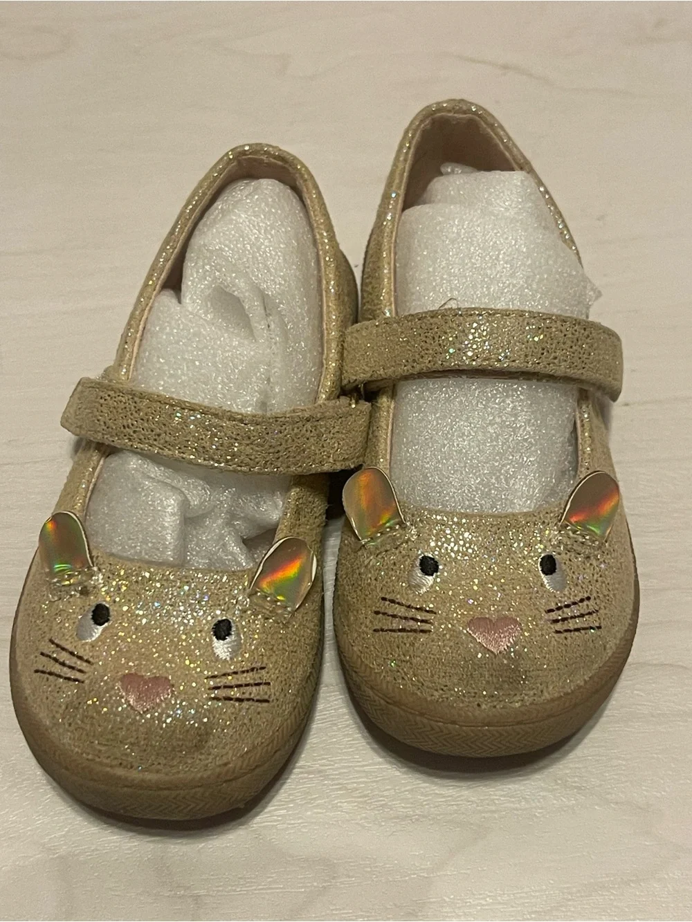Harper Canyon Girls' Glitter Gold Mary Jane Shoes with Mouse Face